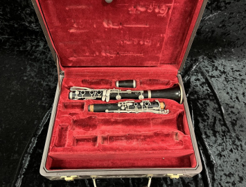 Photo 60s Vintage Buffet Paris R13 A Clarinet in Superb Shape - Serial # 95827
